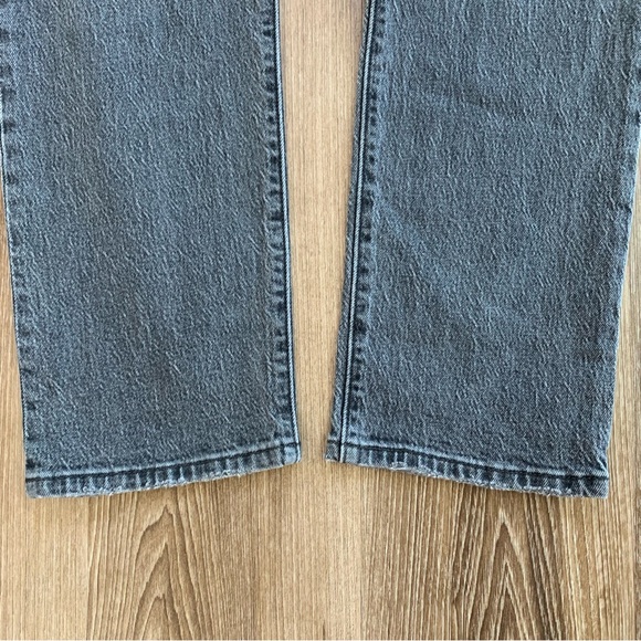 Men’s Levi’s 501 Classic Straight Leg Jean Charcoal Gray Size 29 x 30 - Picture 5 of 9
